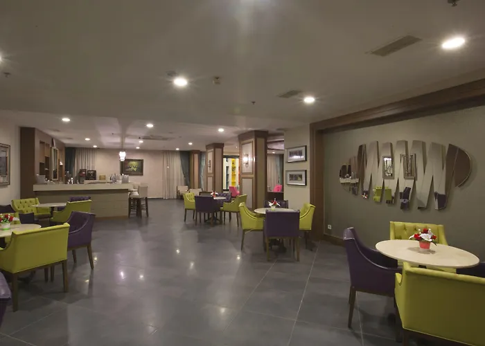 Hotel Insula &