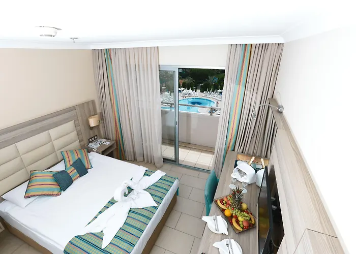 Hotel Insula & 5*