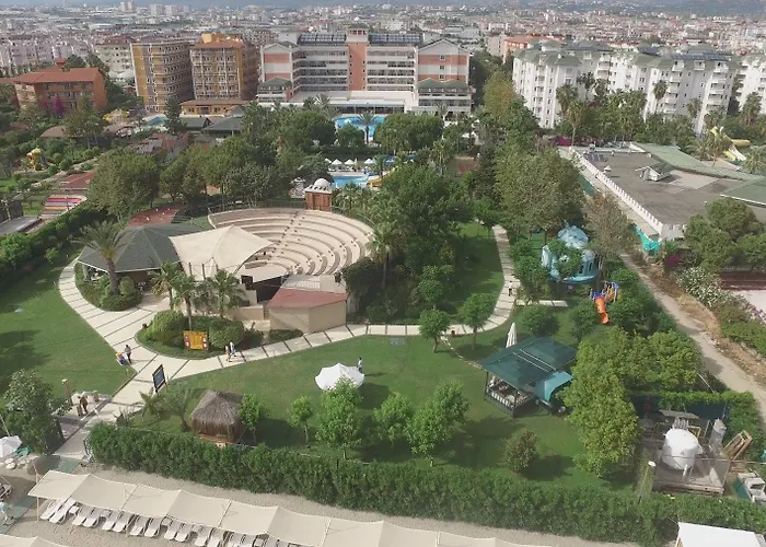 Hotel Insula & 5*