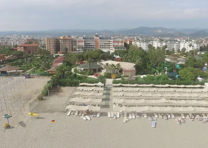 Insula & Hotell