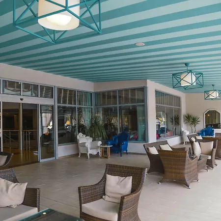 Insula & Hotel 5*
