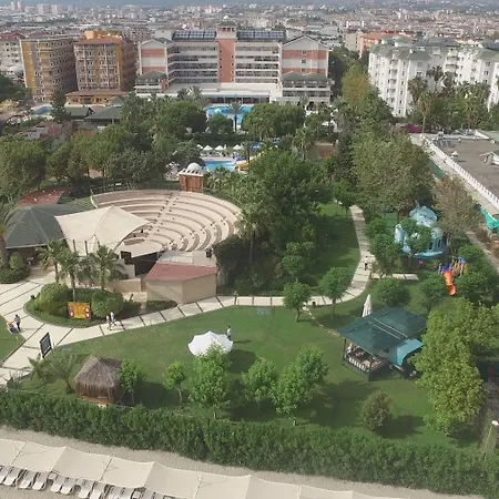 Hotel Insula & 5*